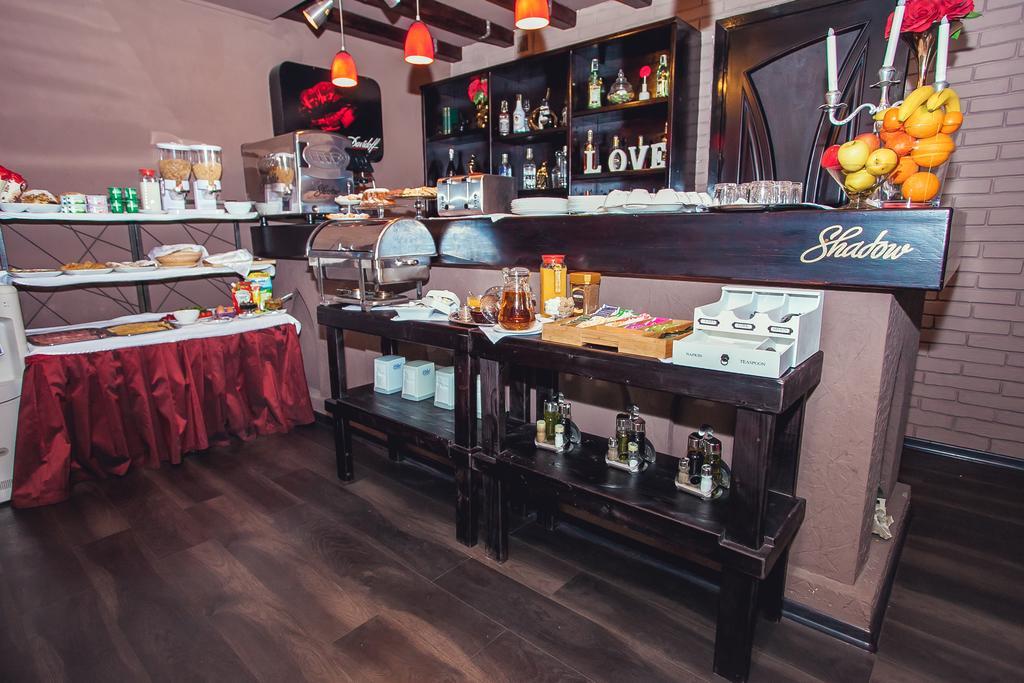 阴凉Spa精品酒店 基希讷乌 外观 照片